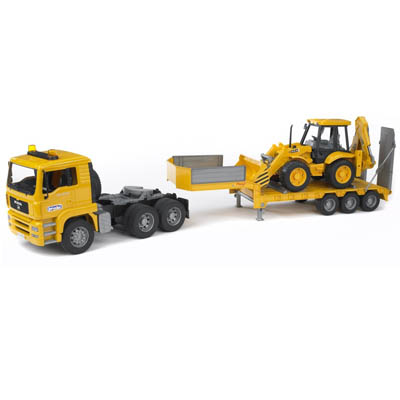 Low Loader Lorry with JCB Digger