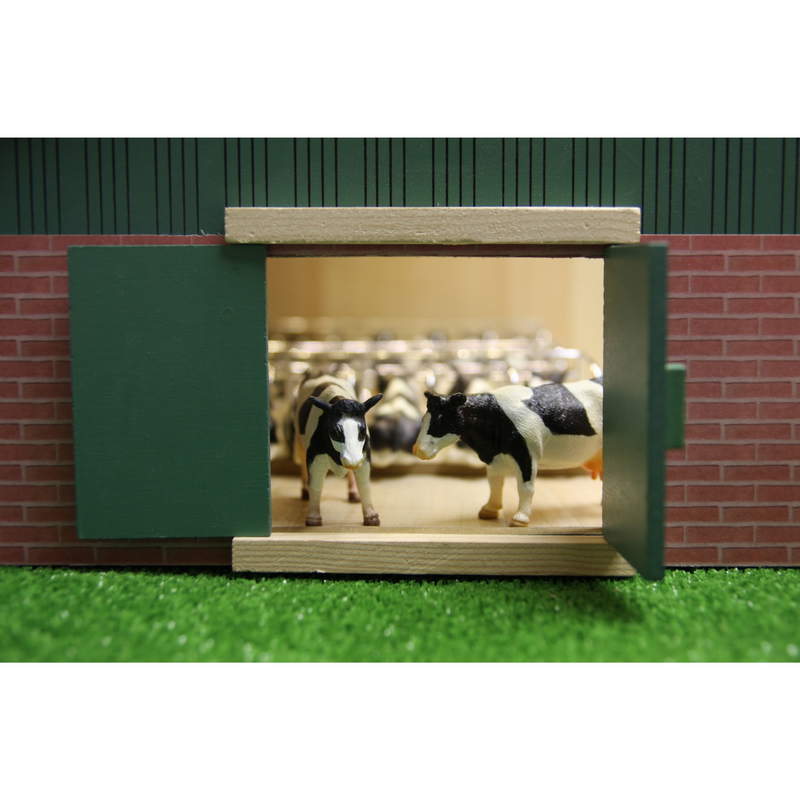 Cattle & Machinery Shed Kids Globe 0200