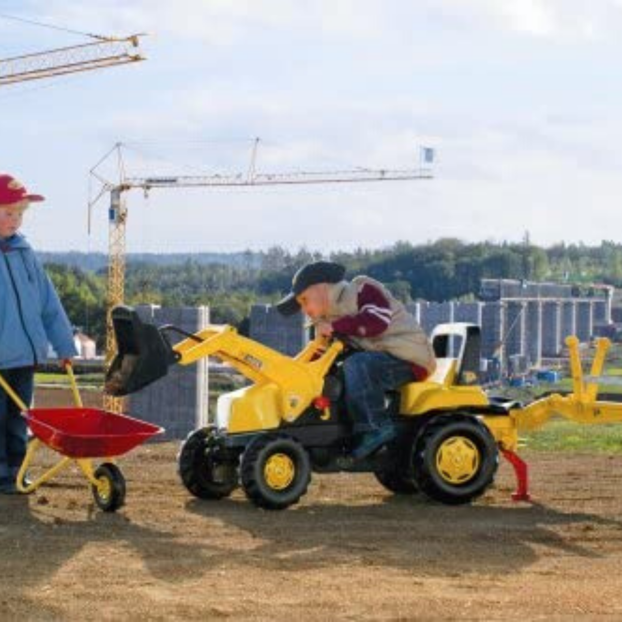 JCB Kids Tractor With Frontloader & Rear Excavator