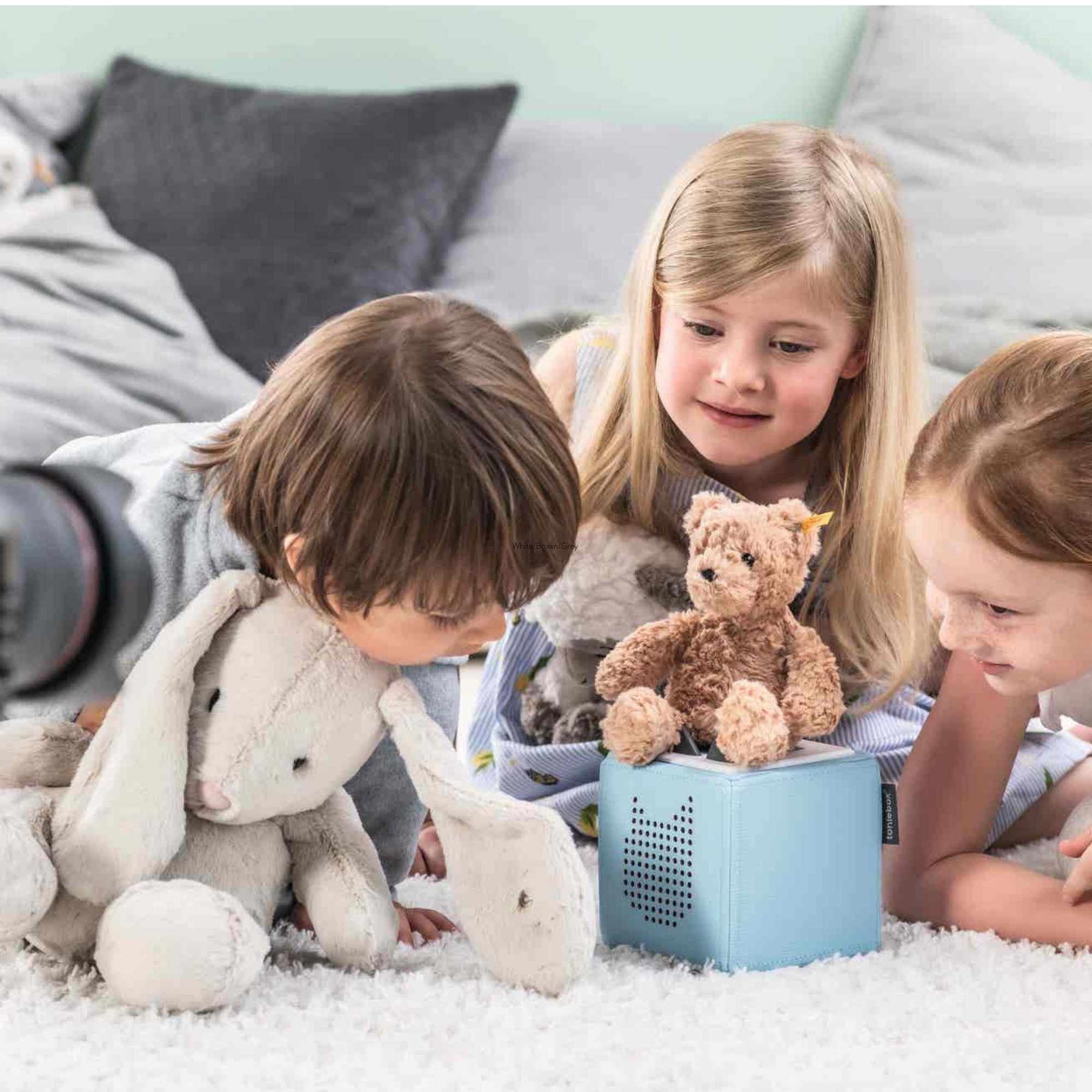 Steiff Soft Cuddly Hoppy Rabbit 38cm