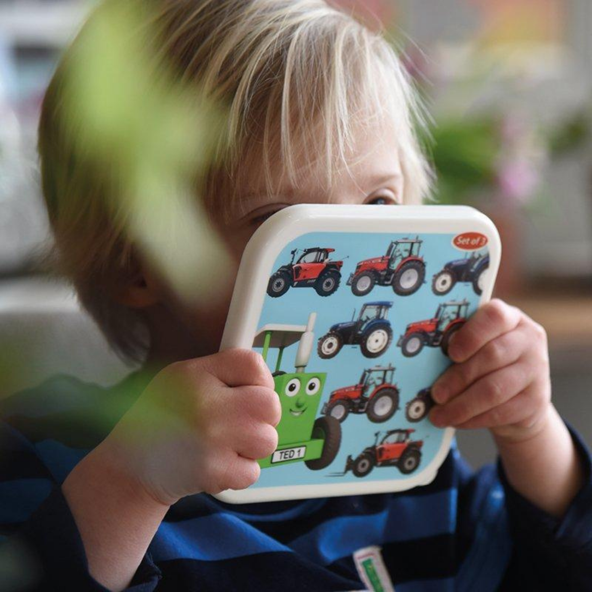 Tractor Ted Snack Pots
