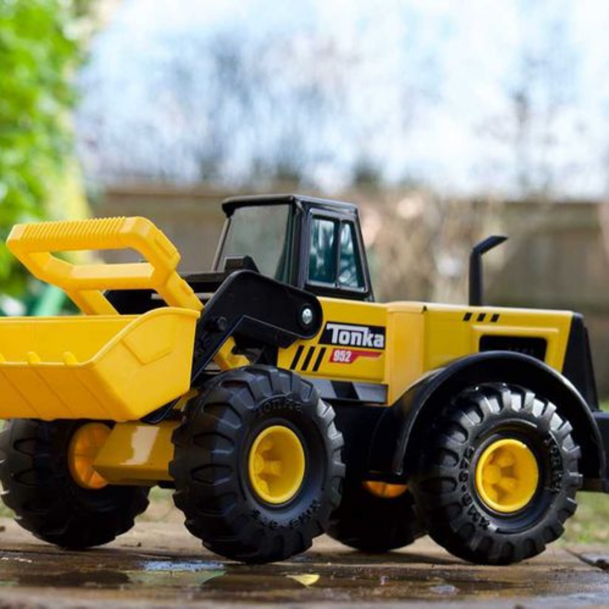 Tonka Front Loader