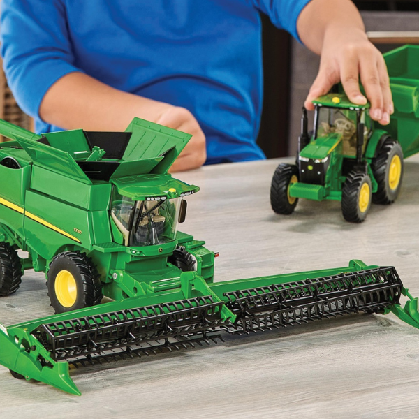 John deere deals combine toy metal