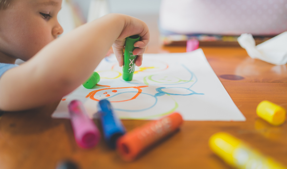 10 of the Best Travel Toys to Occupy Your Toddler on the Move! Farm