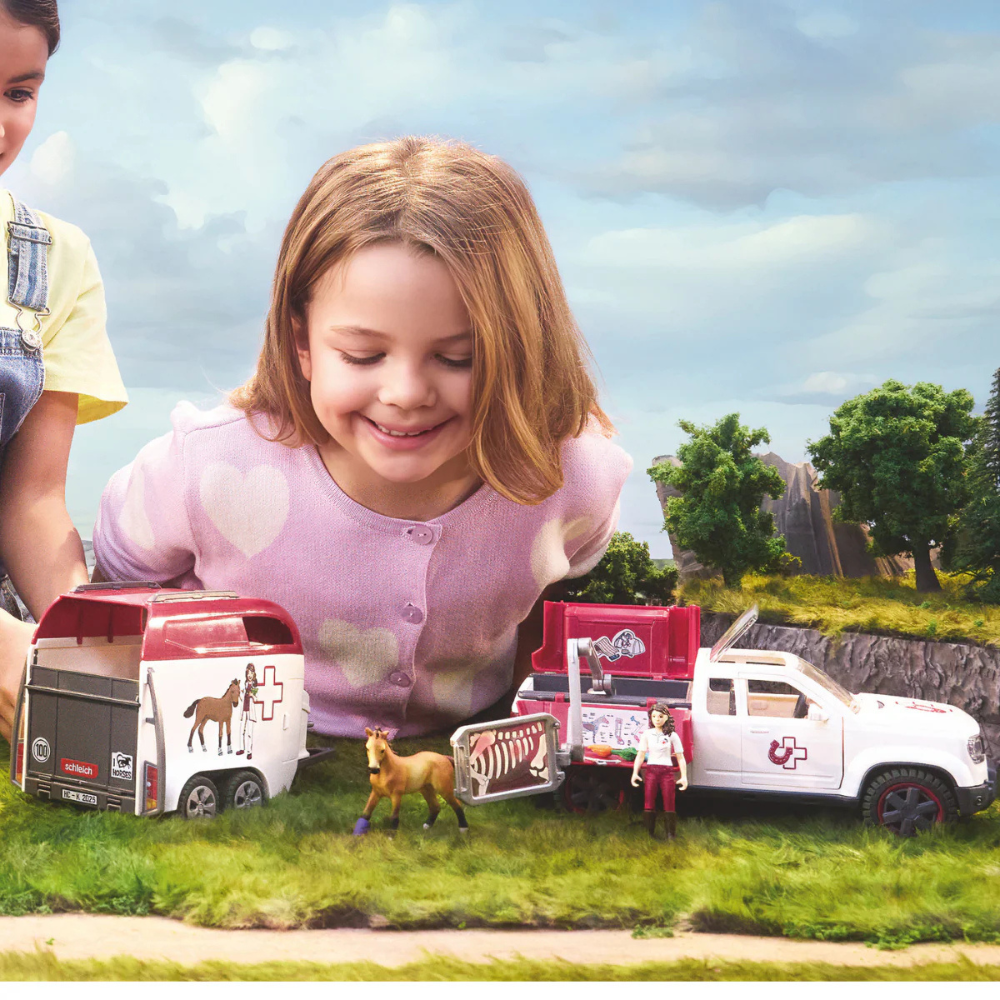 Schleich Mobile Vet Truck & Trailer