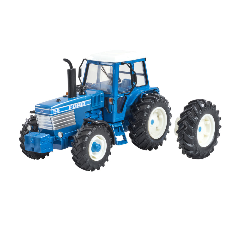 Britains Toys Ford TW35 with Dual Rear Wheels 43394