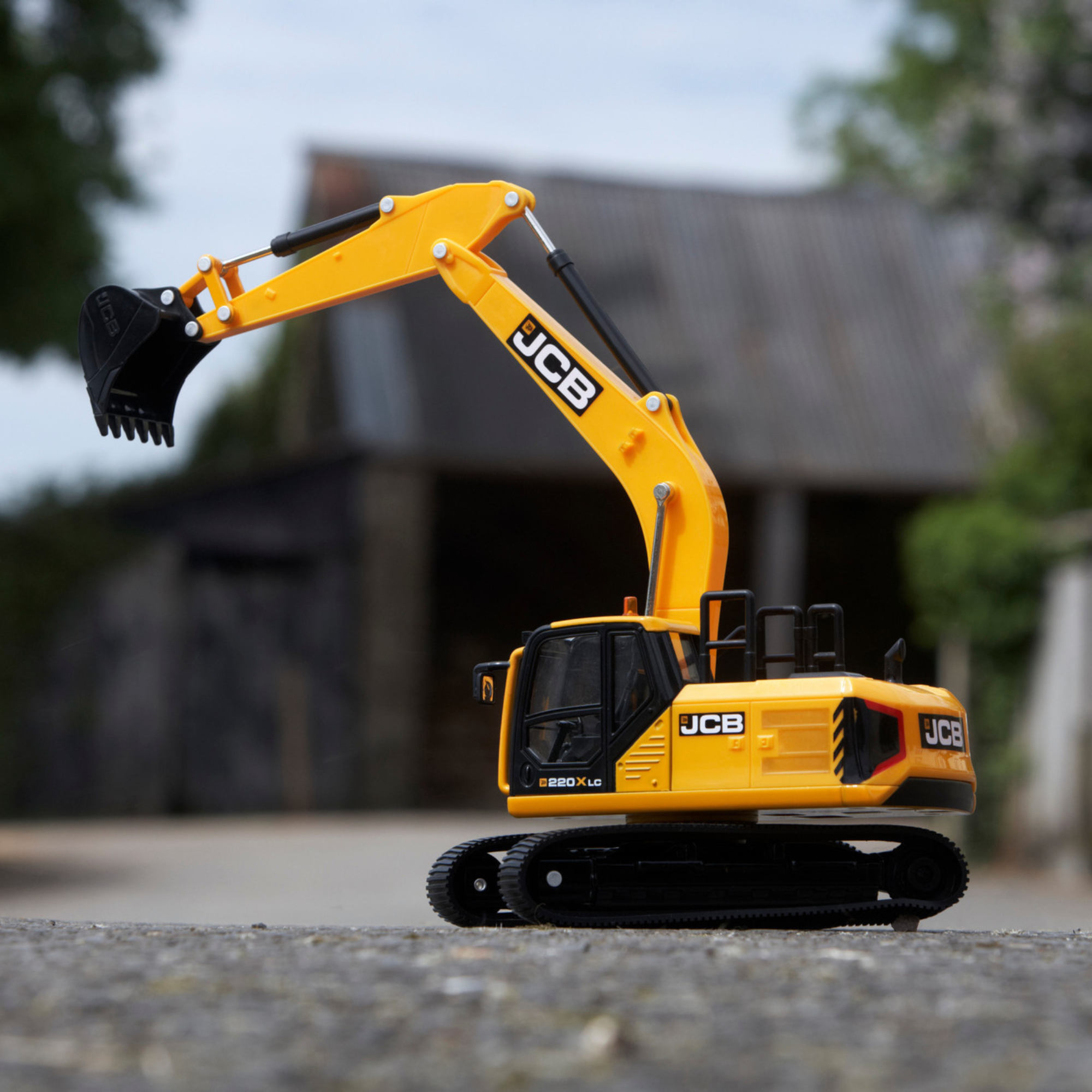 JCB 220X LC Tracked Excavator