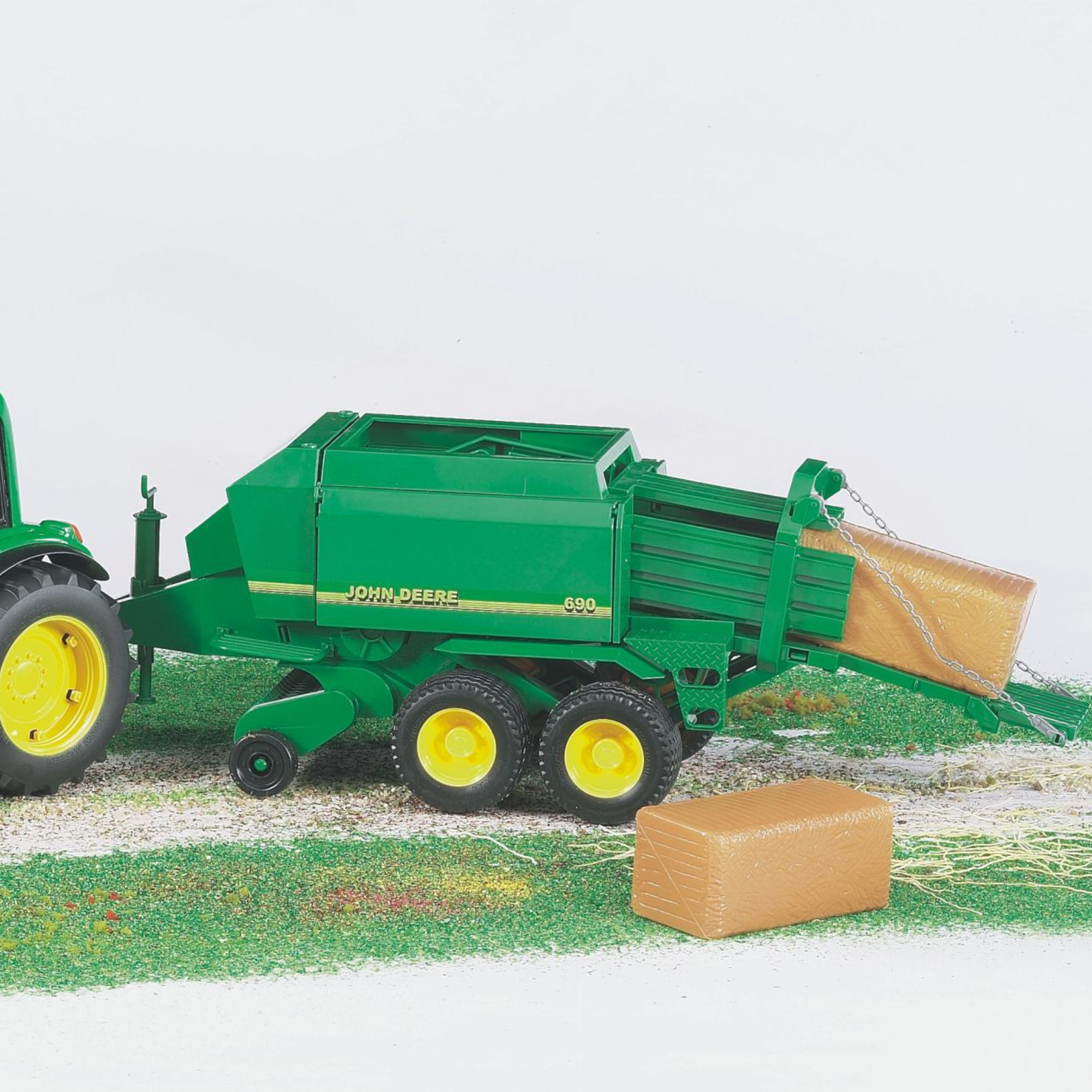 Bruder Toys 02017 John Deere Baler