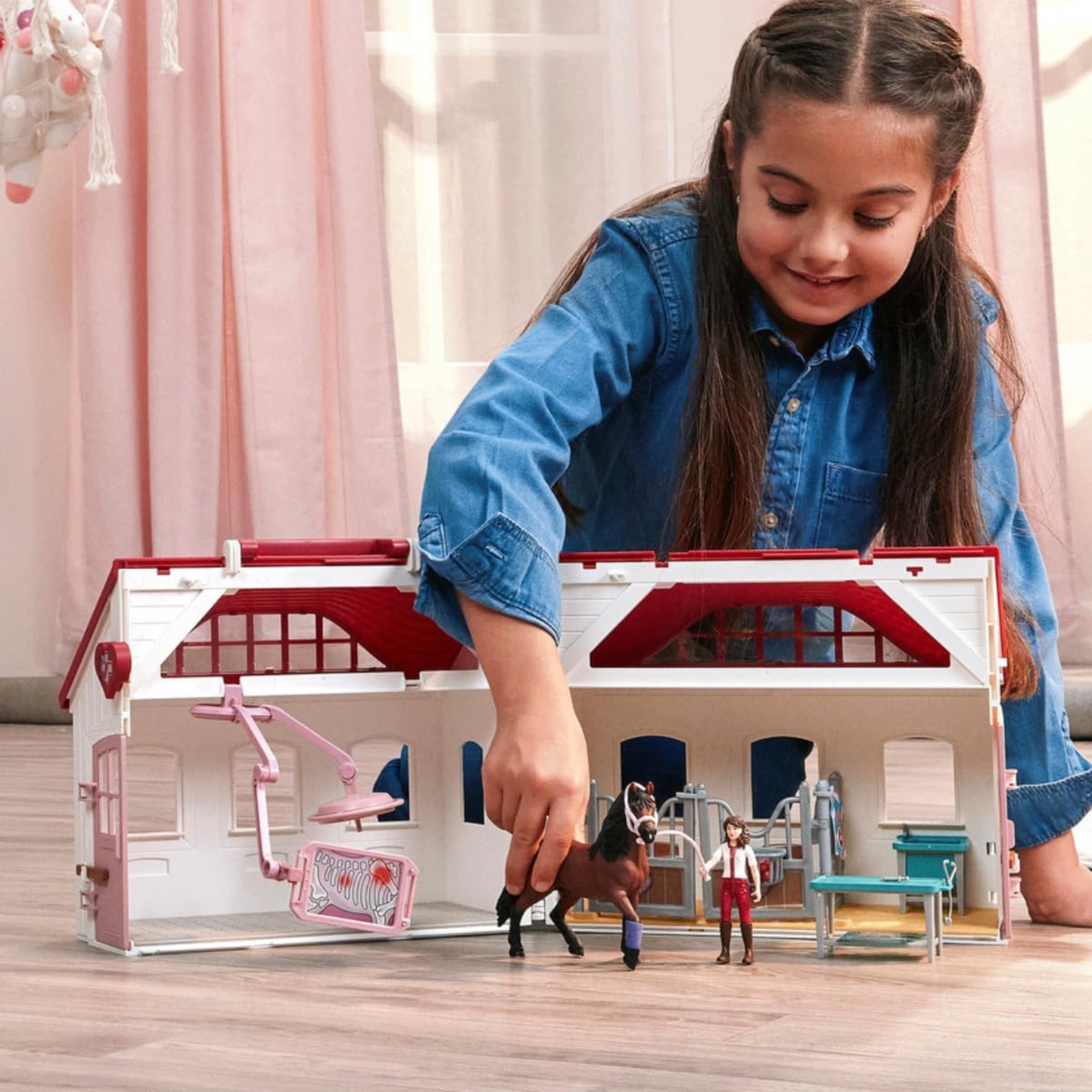 Schleich Happy Horse Hospital