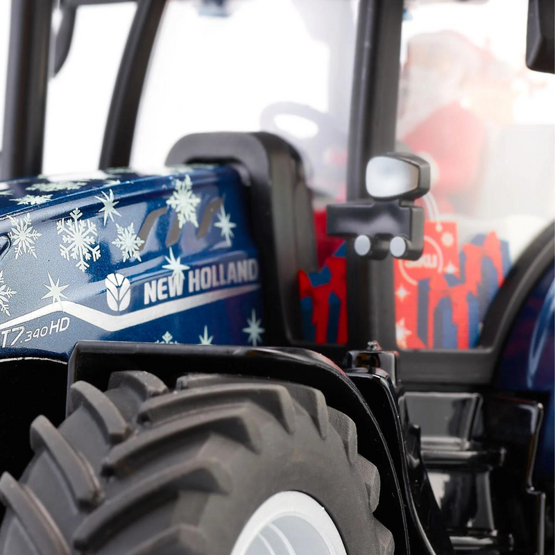 New Holland Christmas Tractor