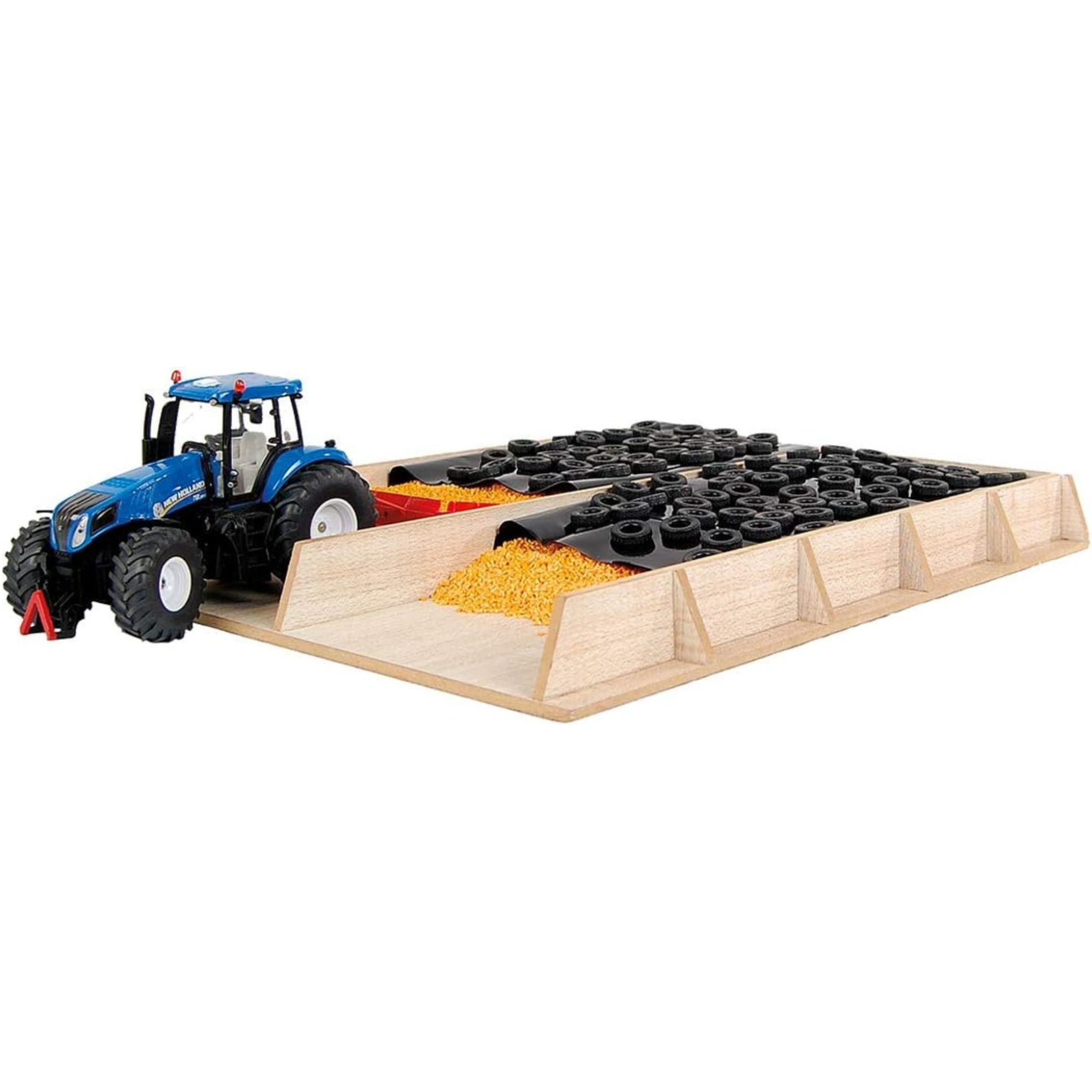 Wooden Silage Clamp, Tractor & Accessories Set