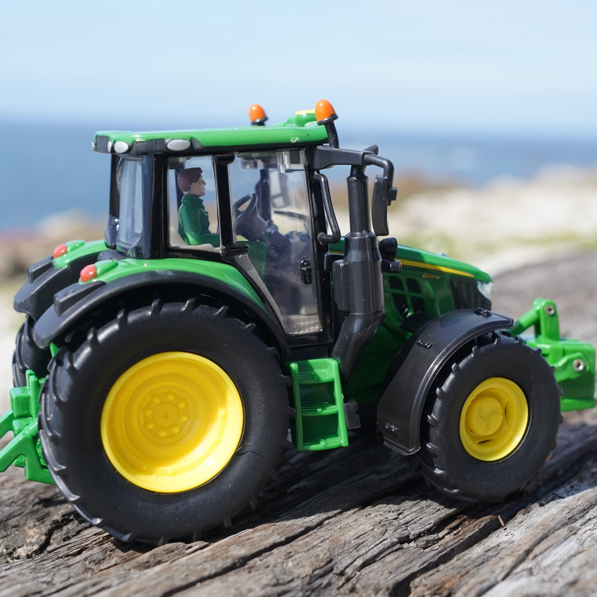 BritainsJohn Deere 6120M Toy Tractor 43248