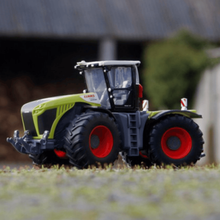 Britains Toy Claas Xerion 5000 Tractor