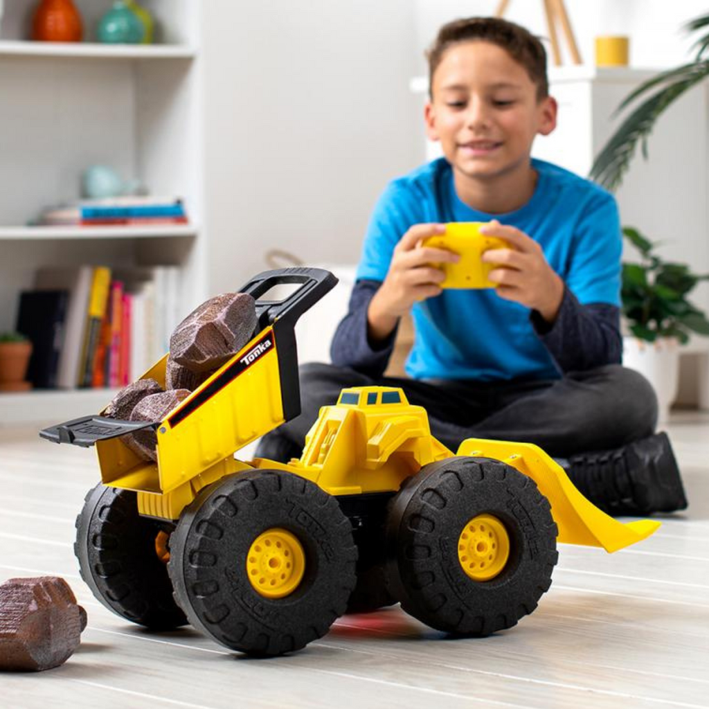 Tonka Mighty Monster RC Dump Truck 06011