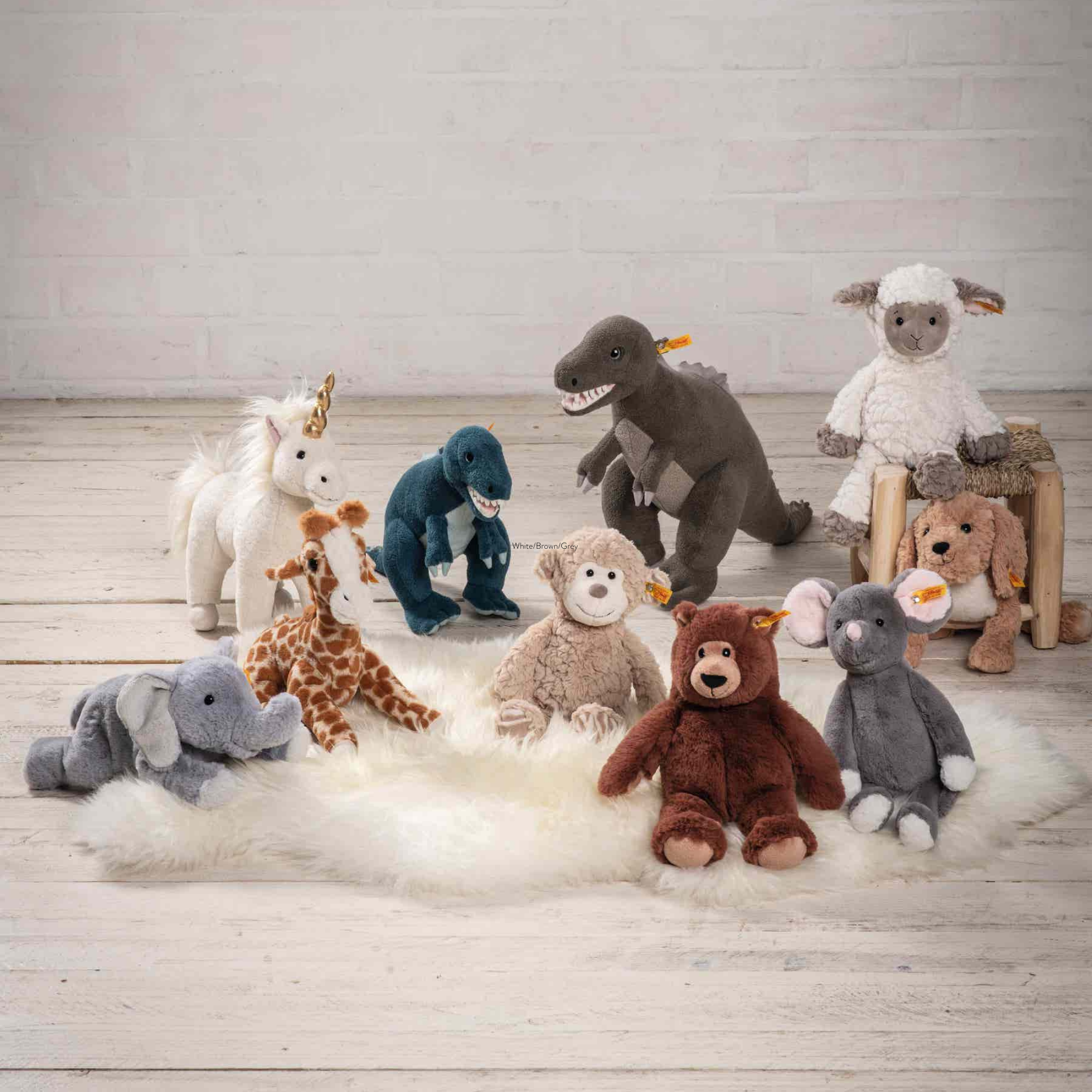 Steiff Soft Cuddly Friends Lita Lamb 45cm