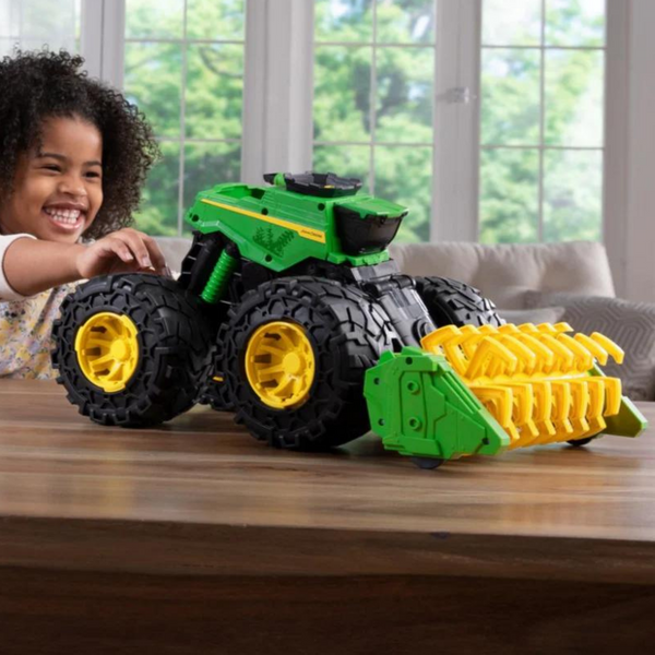 Tomy Toys John Deere Light and Sounds Combine 47329
