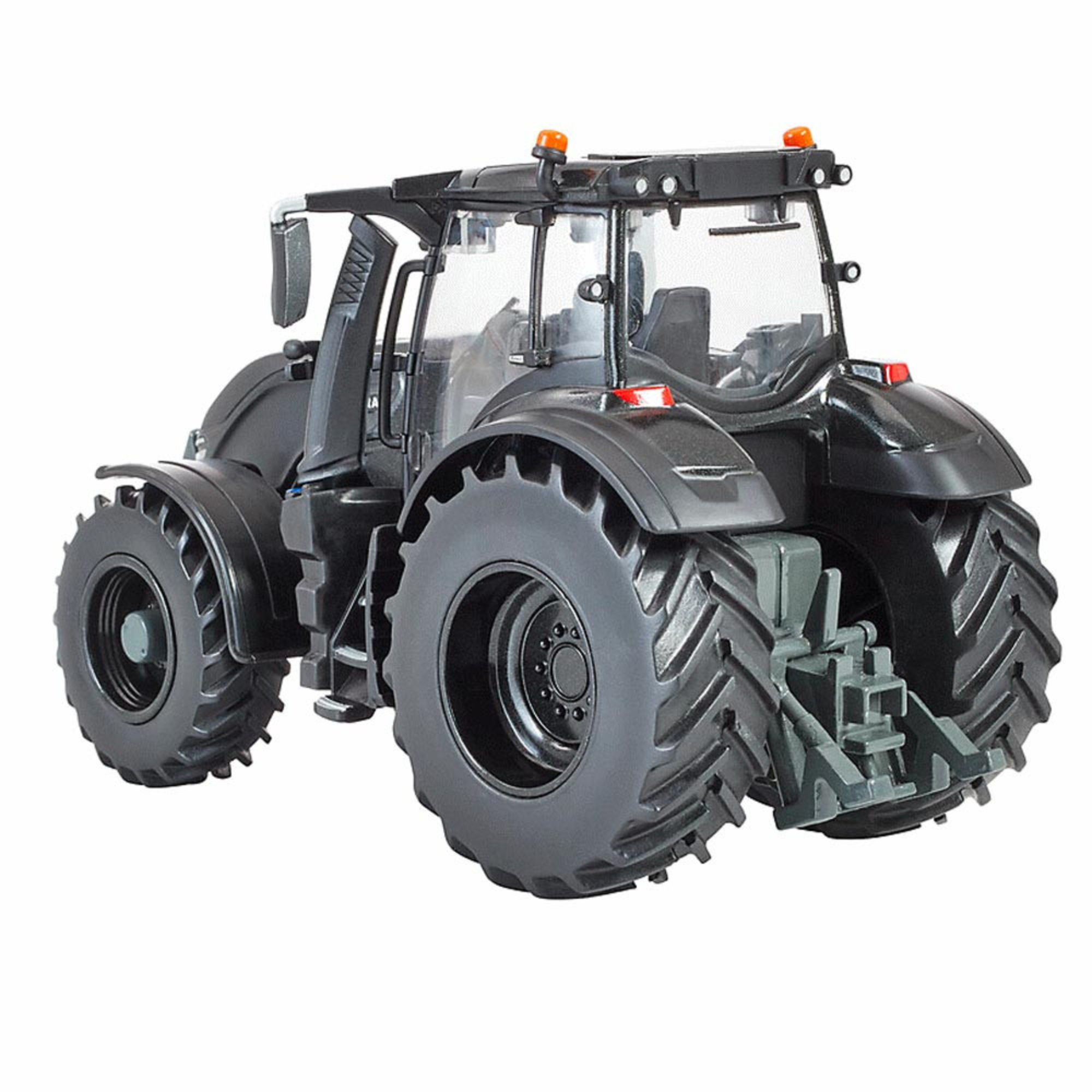 Britains Valtra Q305 Tractor 43309